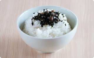 ちりめん入わかめふりかけ