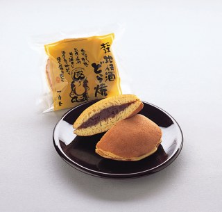 地伝酒どら焼
