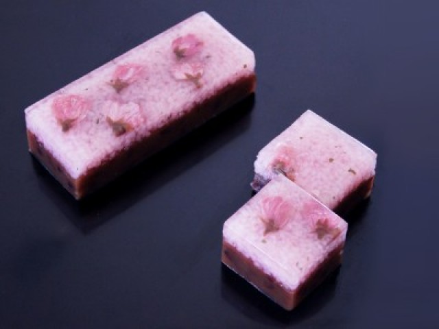 桜もち 中評価】クラフト もちもちさくら あずき仕立ての感想・クチコミ